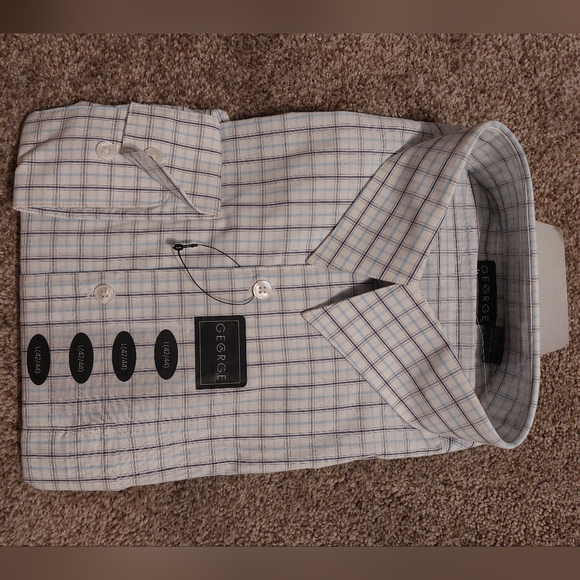 Nwot George button down large - Picture 3 of 4